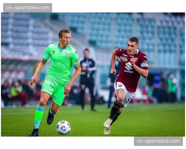 沃尔夫斯堡客场2-1击败柏林联合，保级希望重燃