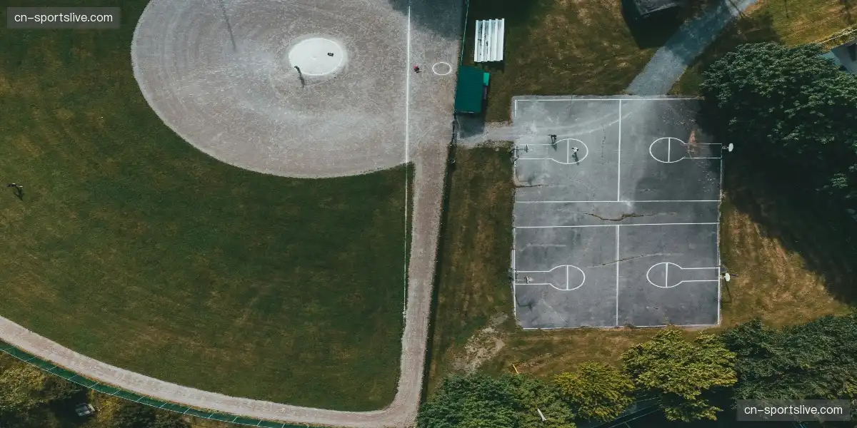 🎮 电竞开局即巅峰，操作秀到头皮发麻，神仙打架全程高能！💥